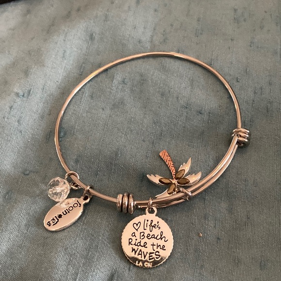 Beach Bangle - Picture 2 of 4